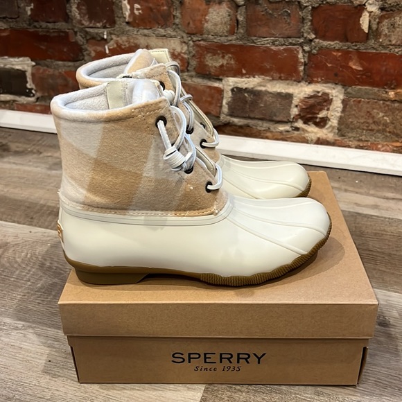 Sperry women’s saltwater Buffalo check duck boot Buffalo plaid wool shaft ivory - Picture 8 of 11